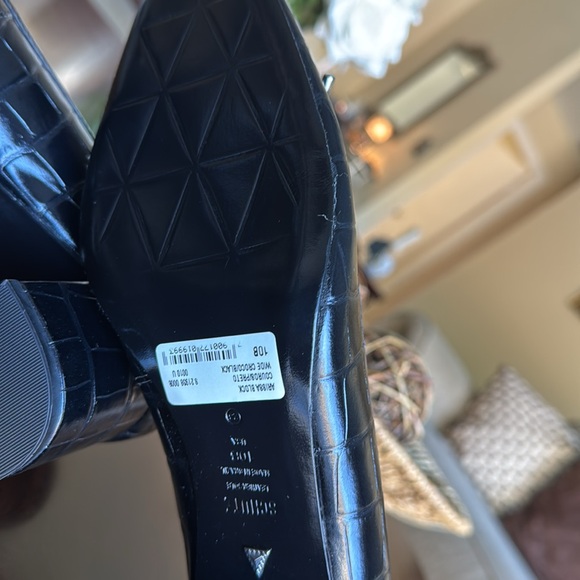💜🔹️Schutz🔹️ Leather Arissa Square Toe Mid Blockblack pumps 9.5 NWT - Picture 4 of 7